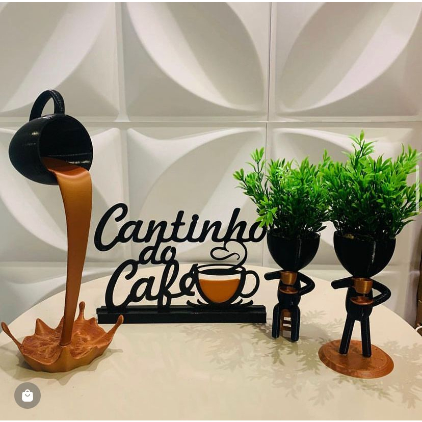 cantinho do café com xícara flutuante e bob com as plantas (4)