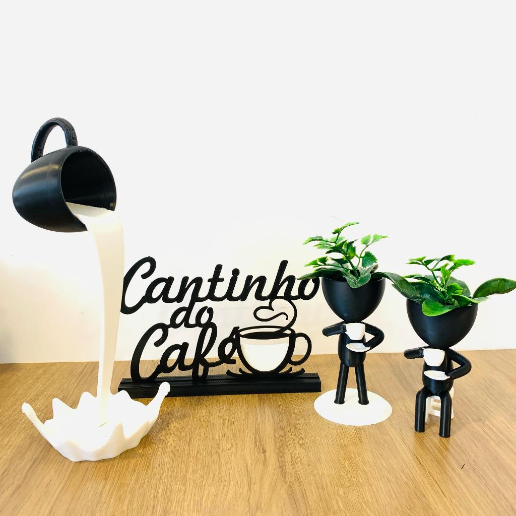 cantinho do café com xícara flutuante e bob com as plantas (5)